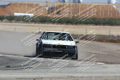 media/Sep-27-2025-24 Hours of Lemons (Sat) [[04fd3ac4ac]]/12pm (Outside Grapevine)/
